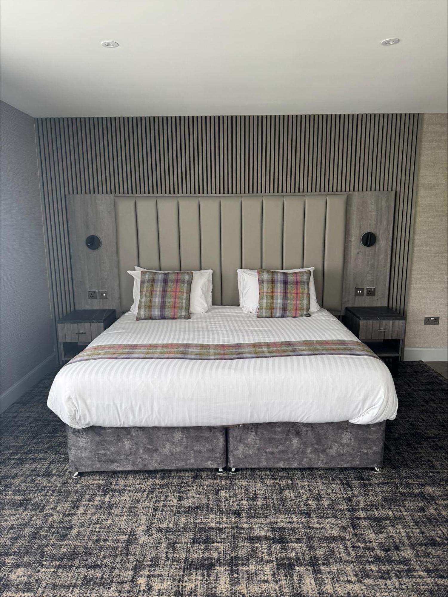 The Knowes Hotel & Restaurant Macduff الغرفة الصورة
